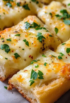 BEST CHEESY GARLIC BREAD RECIPE