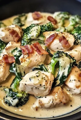 Creamy Garlic Butter Chicken Alfredo with Spinach, Bacon & Broccoli