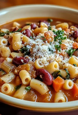 Easy Olive Garden Pasta Fagioli Soup Recipe