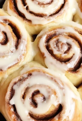 The BEST Soft And Easy Cinnamon Rolls Recipe