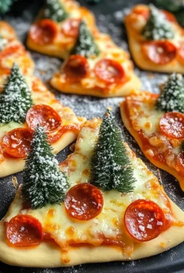 Christmas Tree Mini Pizzas