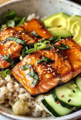 Honey Glazed Salmon Bowl: Quick, Healthy & Delicious Dinner