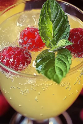 Sparkling Raspberry-Limoncello Cocktail